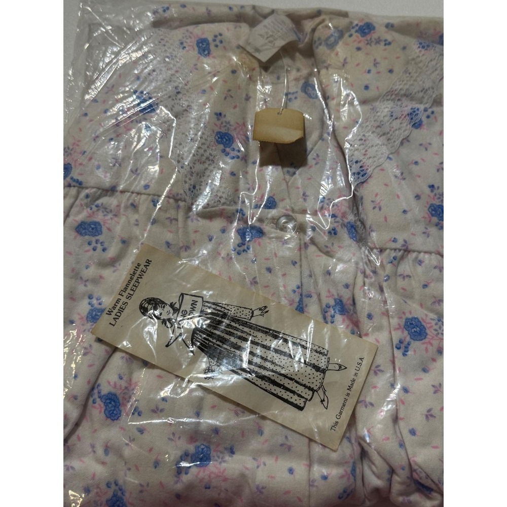 Vintage Epsteins Flannelette Nightgown Floral Cotton Lace Trim Made in USA Med